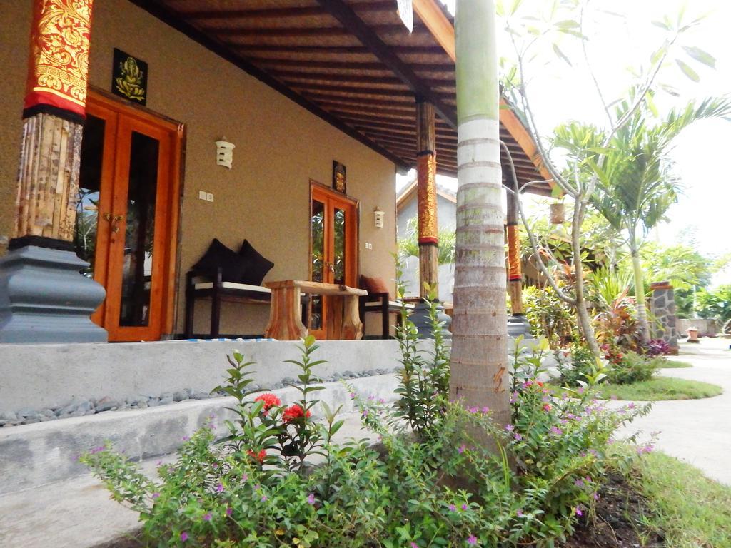 Yuda Menjangan Homestay Banyuwedang Εξωτερικό φωτογραφία