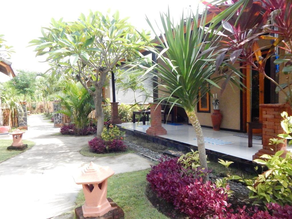 Yuda Menjangan Homestay Banyuwedang Εξωτερικό φωτογραφία
