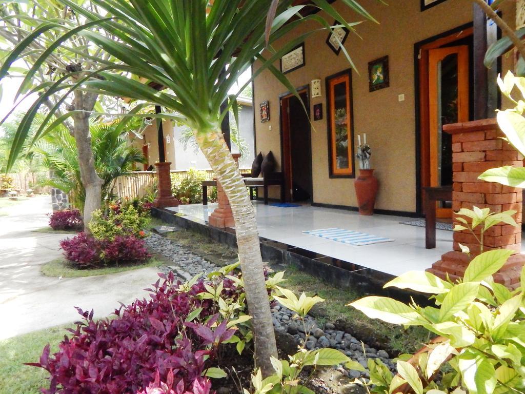 Yuda Menjangan Homestay Banyuwedang Εξωτερικό φωτογραφία