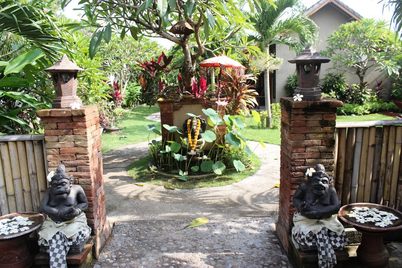 Yuda Menjangan Homestay Banyuwedang Εξωτερικό φωτογραφία